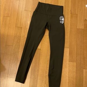 Soulcycle x LuLuLemon leggings size 4